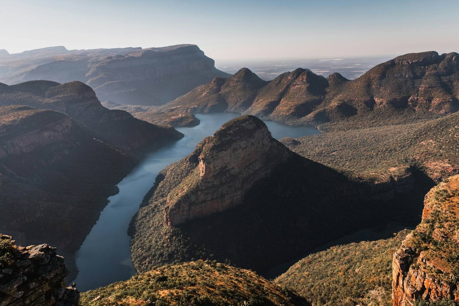 The Blyde River winding through the canyon